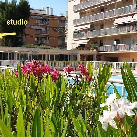 Les Caroubiers Apartment Roquebrune-Cap-Martin Exterior foto
